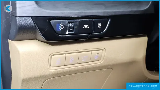 KIA CARNIVAL DIESEL 9-SEATER NOBLESSE