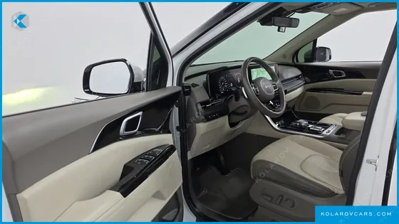 KIA CARNIVAL DIESEL 9-SEATER NOBLESSE
