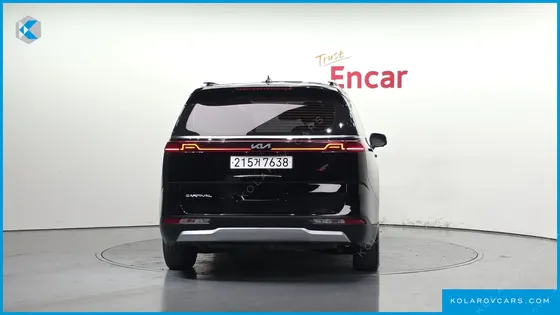 KIA CARNIVAL DIESEL 9-SEATER SIGNATURE