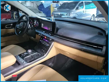 KIA CARNIVAL DIESEL 9-SEATER NOBLESSE
