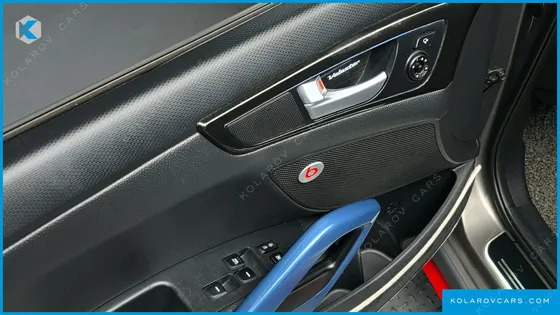 HYUNDAI VELOSTER TURBO D SPEC