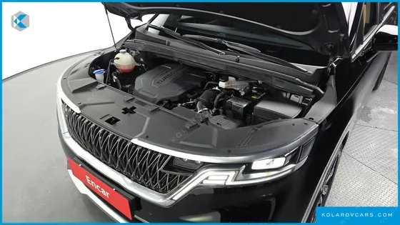KIA CARNIVAL DIESEL 9-SEATER SIGNATURE