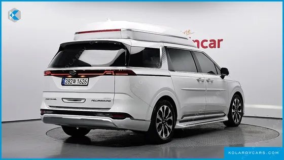 KIA CARNIVAL GASOLINE 7-SEATER HI-LIMOUSINE