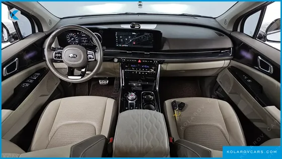 KIA CARNIVAL GASOLINE 7-SEATER HI-LIMOUSINE