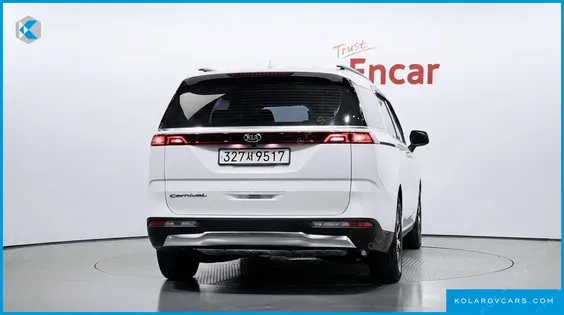 KIA CARNIVAL DIESEL 9-SEATER NOBLESSE