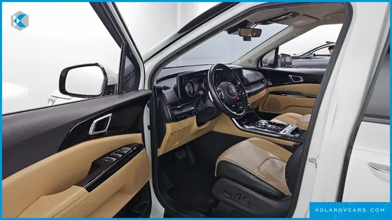 KIA CARNIVAL DIESEL 9-SEATER NOBLESSE