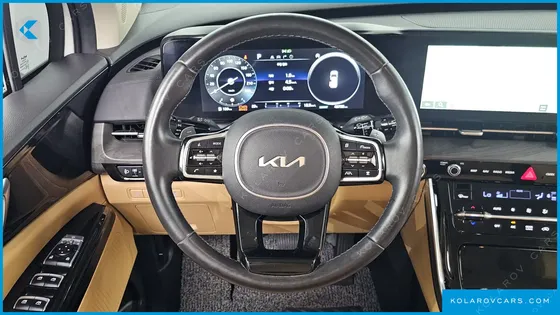 KIA CARNIVAL DIESEL 7-SEATER NOBLESSE