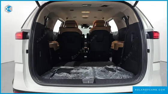 KIA CARNIVAL DIESEL 7-SEATER NOBLESSE