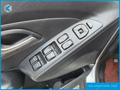 HYUNDAI TUCSON DIESEL 2WD LMX20