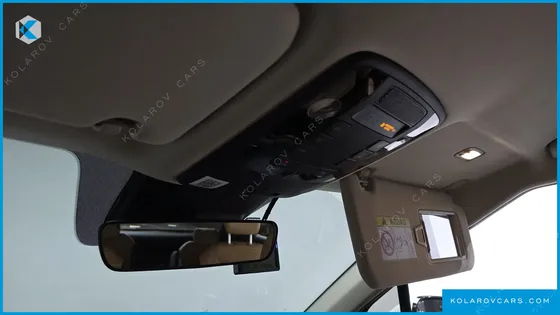 KIA CARNIVAL DIESEL 9-SEATER PRESTIGE