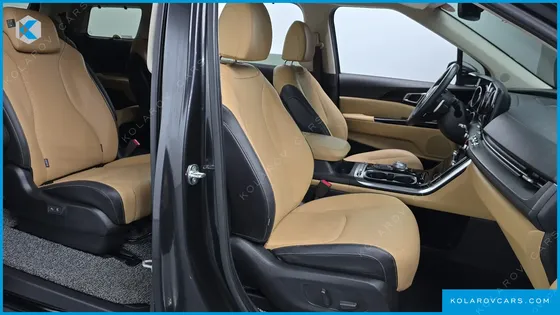 KIA CARNIVAL GASOLINE 9-SEATER NOBLESSE