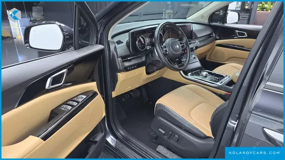 KIA CARNIVAL GASOLINE 9-SEATER NOBLESSE