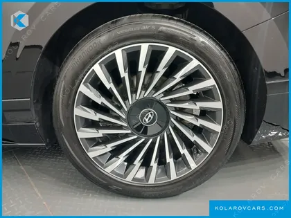 HYUNDAI GRANDEUR CALLIGRAPHY