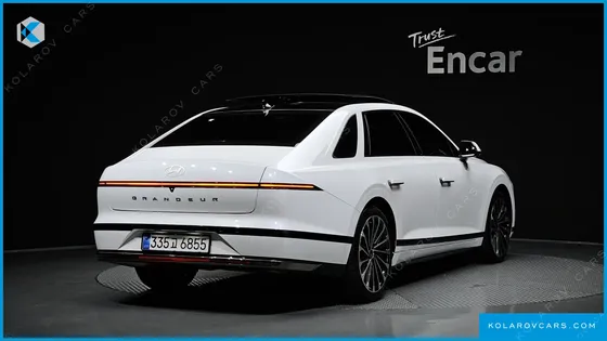 HYUNDAI GRANDEUR CALLIGRAPHY