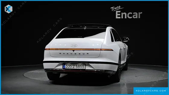 HYUNDAI GRANDEUR CALLIGRAPHY