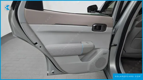 KIA EV4 STANDARD 2WD