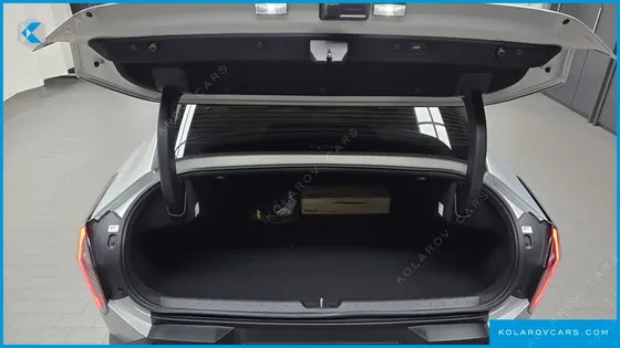 KIA EV4 STANDARD 2WD