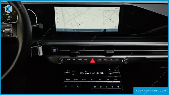 HYUNDAI GRANDEUR PREMIUM