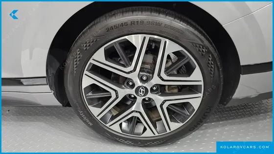 HYUNDAI GRANDEUR EXCLUSIVE