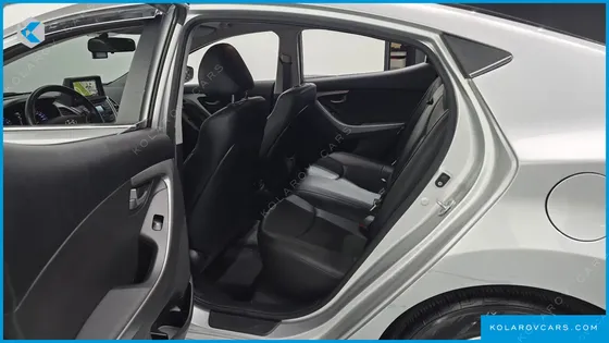 HYUNDAI ELANTRA (AVANTE) 1.6 GDI SMART
