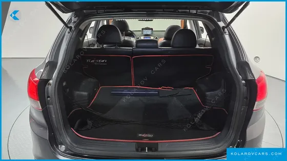 HYUNDAI TUCSON DIESEL 2WD LMX20