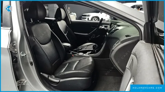 HYUNDAI ELANTRA (AVANTE) 1.6 VGT SMART