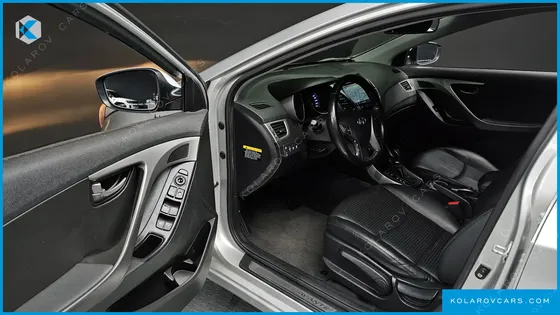 HYUNDAI ELANTRA (AVANTE) 1.6 VGT SMART