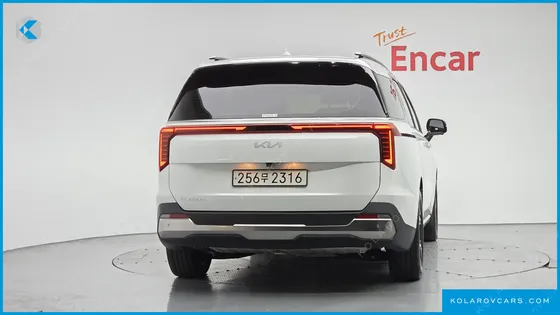 KIA CARNIVAL DIESEL 9-SEATER NOBLESSE