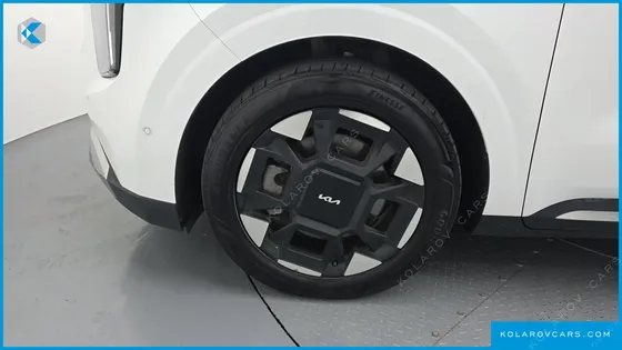 KIA CARNIVAL DIESEL 9-SEATER NOBLESSE