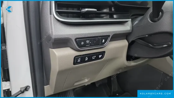 KIA CARNIVAL DIESEL 9-SEATER NOBLESSE