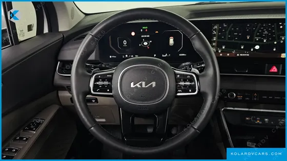 KIA CARNIVAL DIESEL 9-SEATER PRESTIGE
