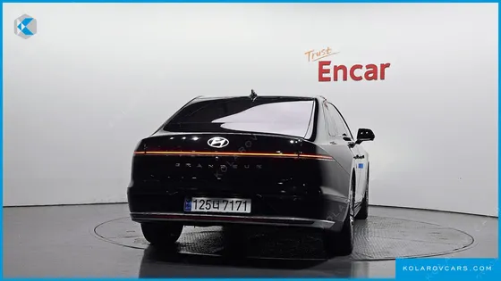 HYUNDAI GRANDEUR EXCLUSIVE