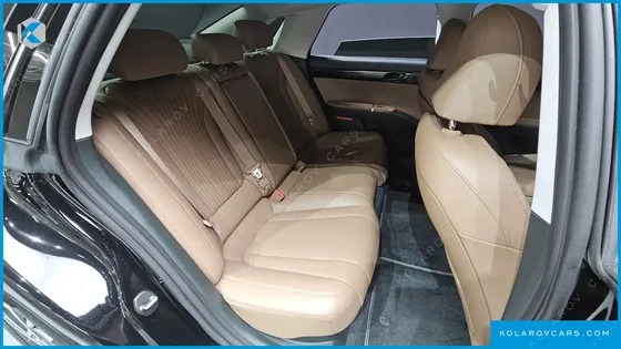 HYUNDAI GRANDEUR PREMIUM