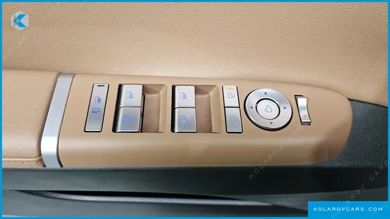 HYUNDAI GRANDEUR PREMIUM