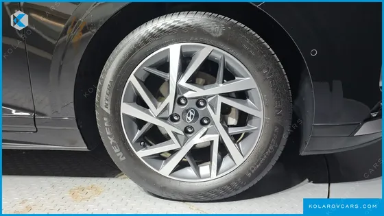 HYUNDAI GRANDEUR PREMIUM