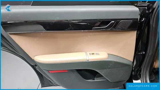 HYUNDAI GRANDEUR PREMIUM