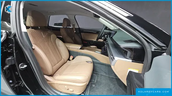 HYUNDAI GRANDEUR PREMIUM