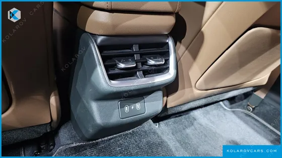 HYUNDAI GRANDEUR PREMIUM
