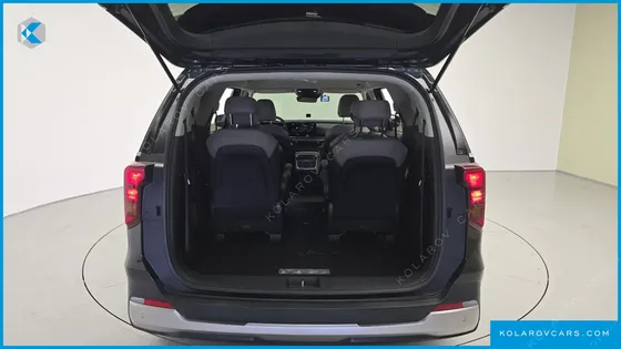 KIA CARNIVAL DIESEL 9-SEATER PRESTIGE