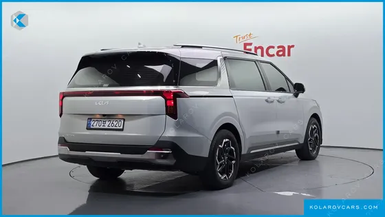 KIA CARNIVAL GASOLINE 9-SEATER NOBLESSE