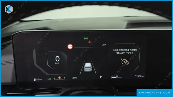 KIA CARNIVAL GASOLINE 9-SEATER NOBLESSE