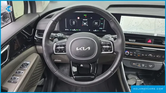 KIA CARNIVAL HEV 7SEATER SIGNATURE