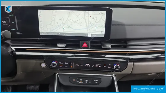 KIA CARNIVAL HEV 7SEATER SIGNATURE