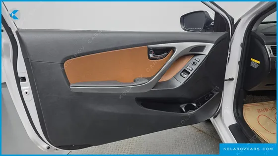 HYUNDAI ELANTRA (AVANTE) 2.0 GDI PREMIUM
