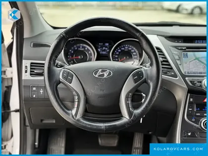 HYUNDAI ELANTRA (AVANTE) 1.6 GDI SMART