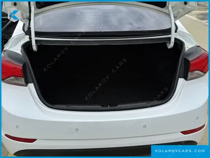 HYUNDAI ELANTRA (AVANTE) 1.6 GDI SMART