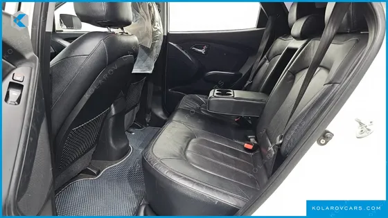 HYUNDAI TUCSON DIESEL 2WD LMX20