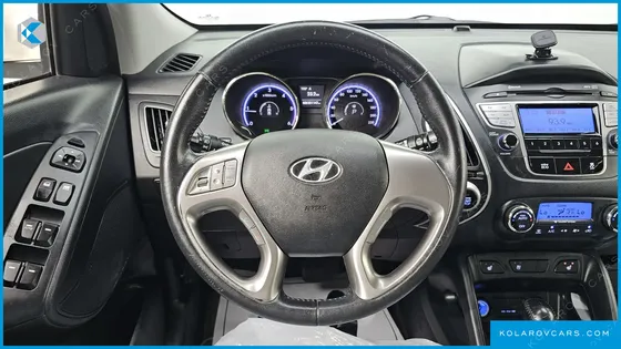 HYUNDAI TUCSON DIESEL 2WD LMX20