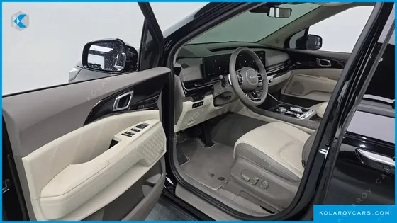 KIA CARNIVAL GASOLINE 7-SEATER SIGNATURE