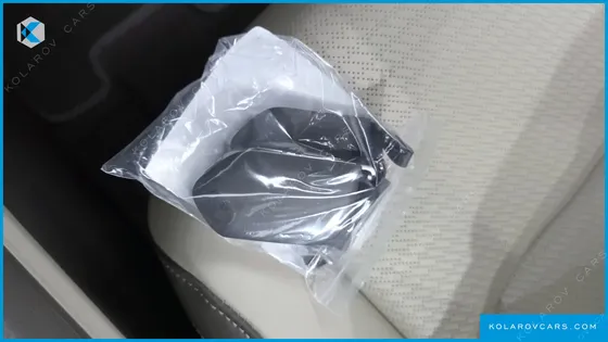 KIA CARNIVAL GASOLINE 7-SEATER SIGNATURE